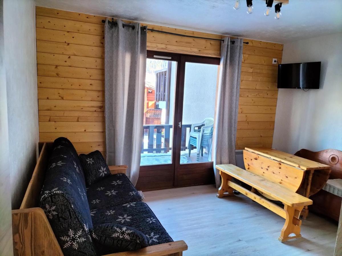 Appartement meublé avec vue sur les montagnes et piscine l'été Saint-Gervais-les-Bains Exterior foto